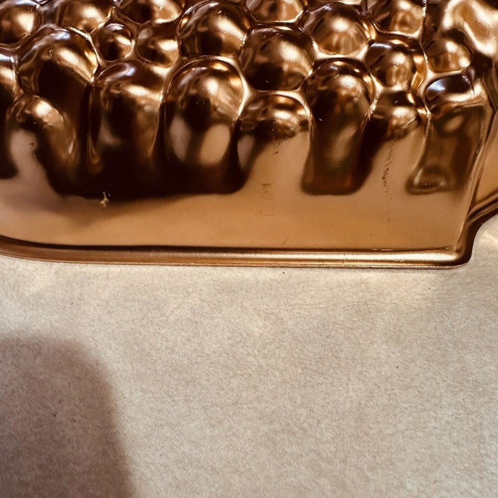 Copper Color Aluminum Grapes Design Jello Mold Wall Hanging Farmhouse Décor 4Cup - Picture 11 of 13